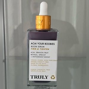 Truly Beauty- Açaí Your Boobies Serum